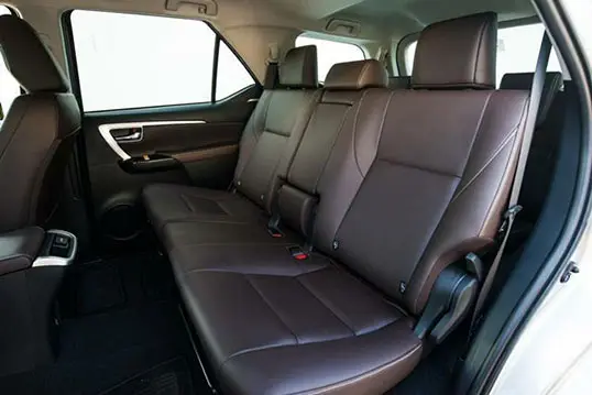 Toyota Fortuner for rent in Udon Thani – photo 6
