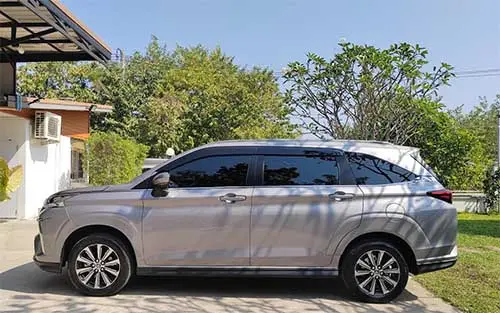 Toyota Veloz for rent in Udon Thani – photo 3
